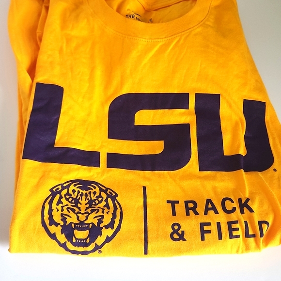 Nike Tee LSU Track & Field Yellow and Purple Long Sleeve T-Shirt Small - Picture 8 of 8